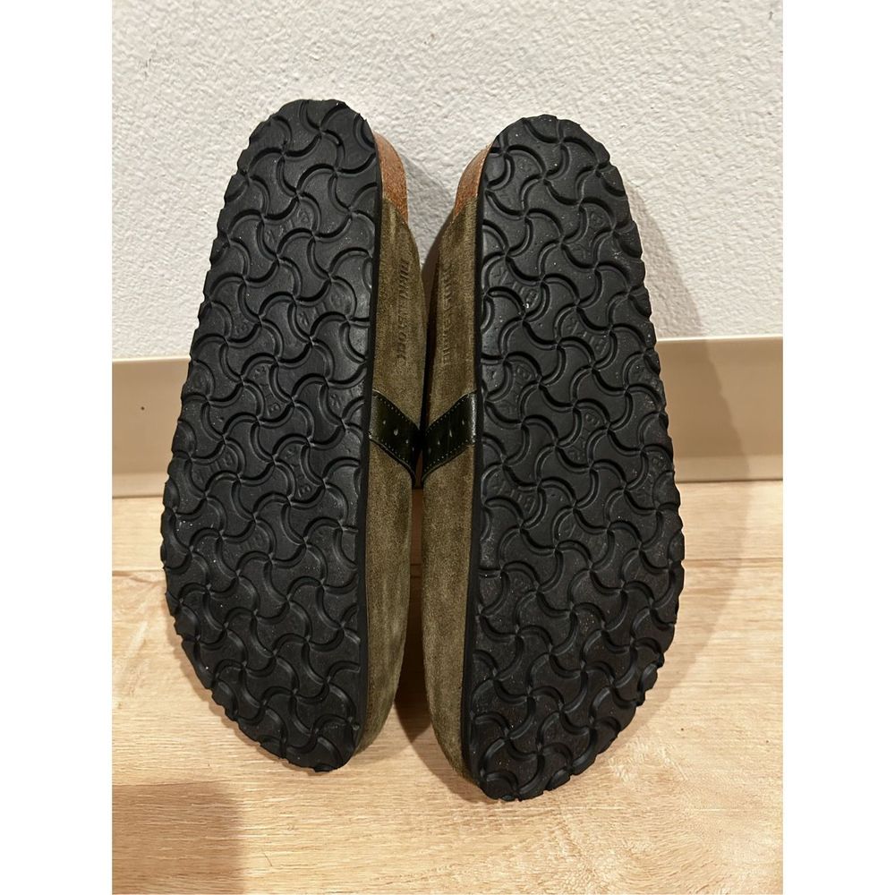 Beautiful pair of Birkenstock Buckley Clogs 41/10 women’s - Picture 8 of 11